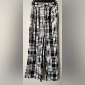 Black and white plaid pants